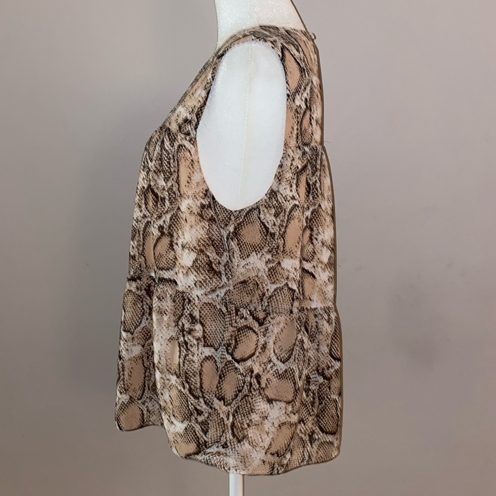 Gilli Snake Print Tiered Sleeveless Top - Picture 3 of 13